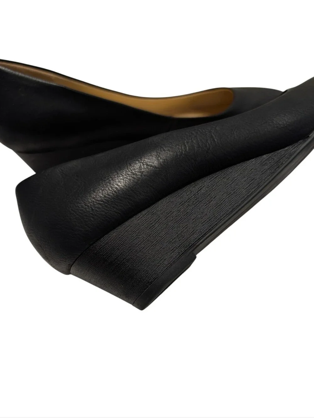 CL by Laundry WomenS Black Leather Pointed Toe Low Wedge Pumps Size 9 Cozy